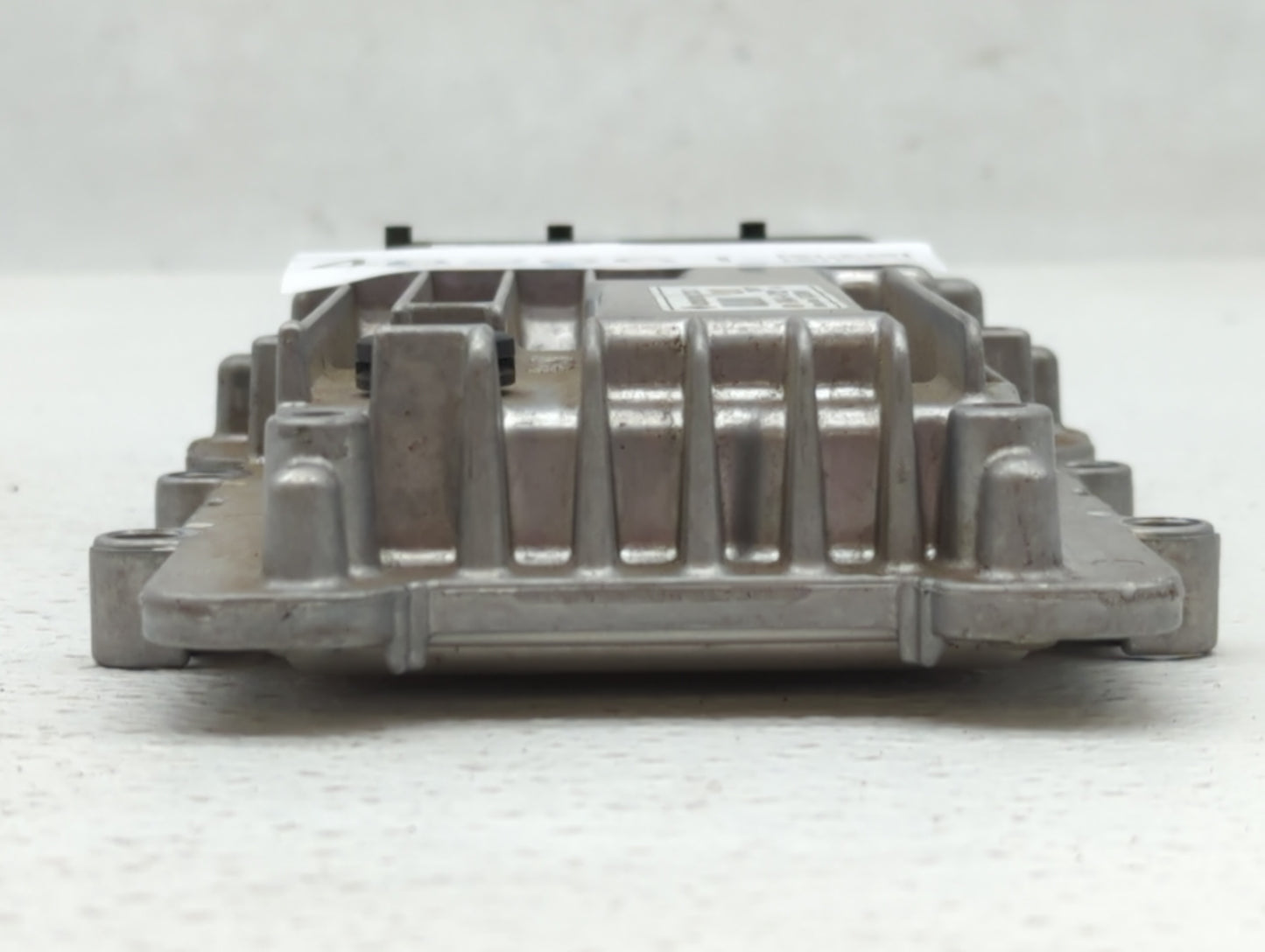 2013-2016 Hyundai Genesis Chassis Control Module Ccm Bcm Body Control - Oemusedautoparts1.com
