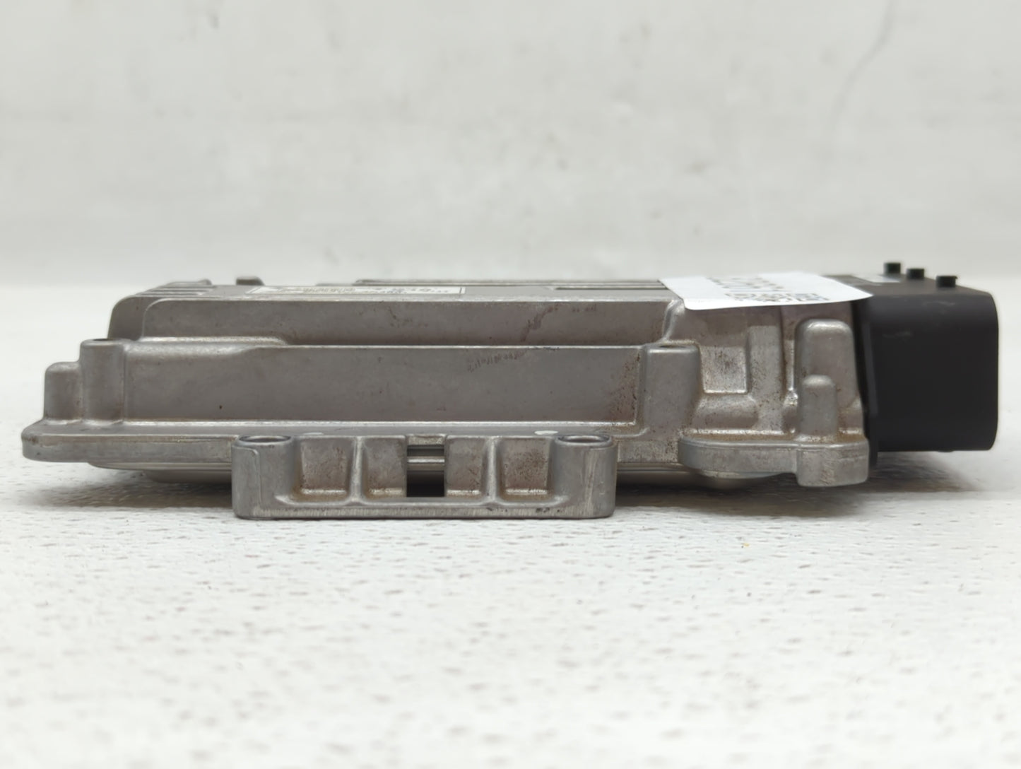 2013-2016 Hyundai Genesis Chassis Control Module Ccm Bcm Body Control - Oemusedautoparts1.com