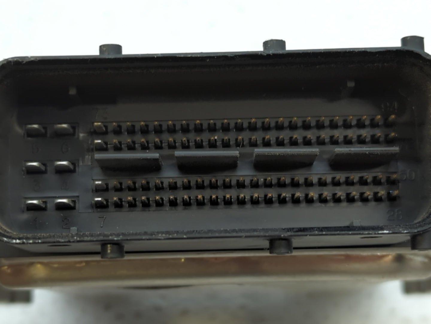 2013-2016 Hyundai Genesis Chassis Control Module Ccm Bcm Body Control - Oemusedautoparts1.com