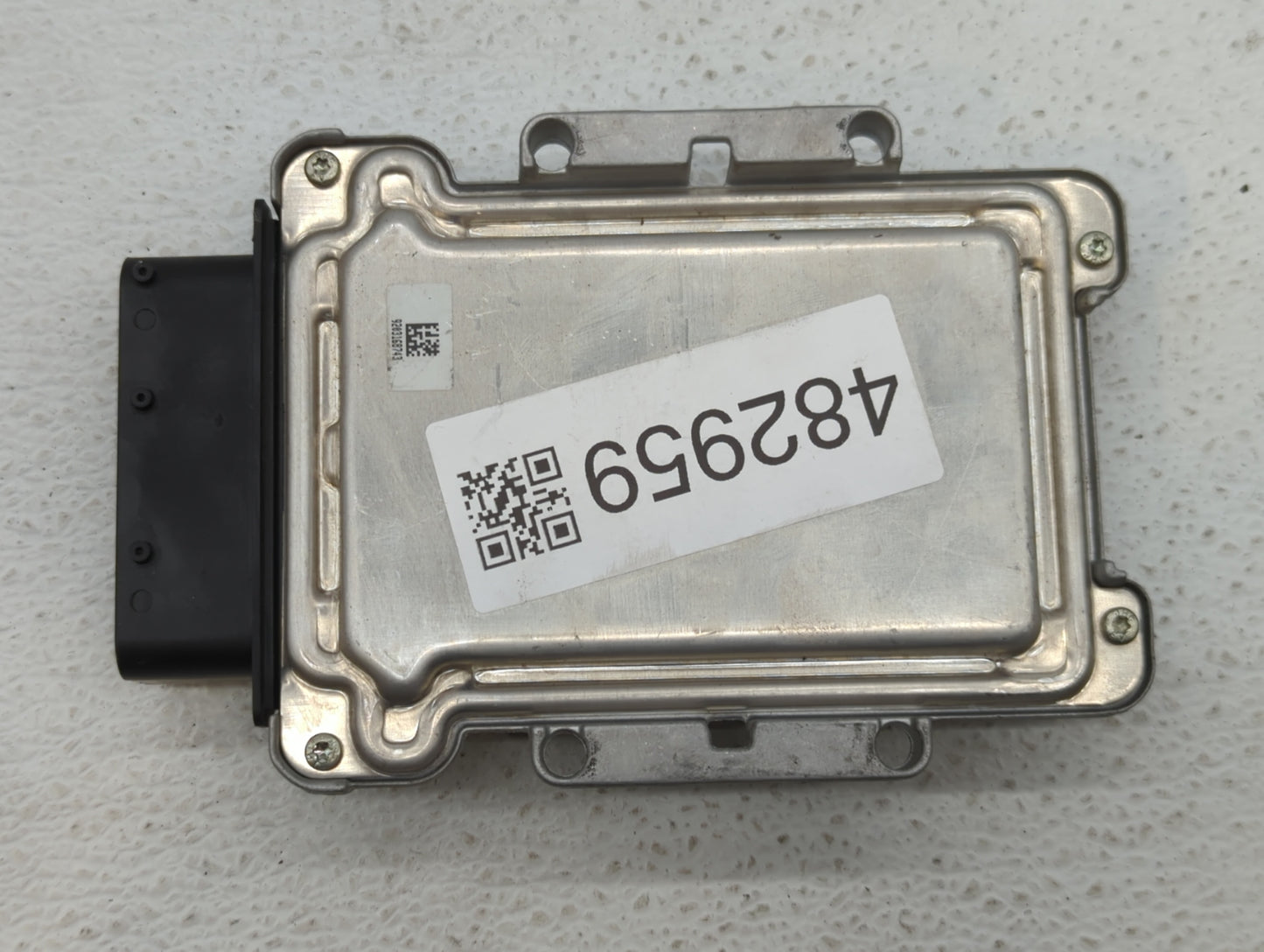 2013-2016 Hyundai Genesis Chassis Control Module Ccm Bcm Body Control - Oemusedautoparts1.com