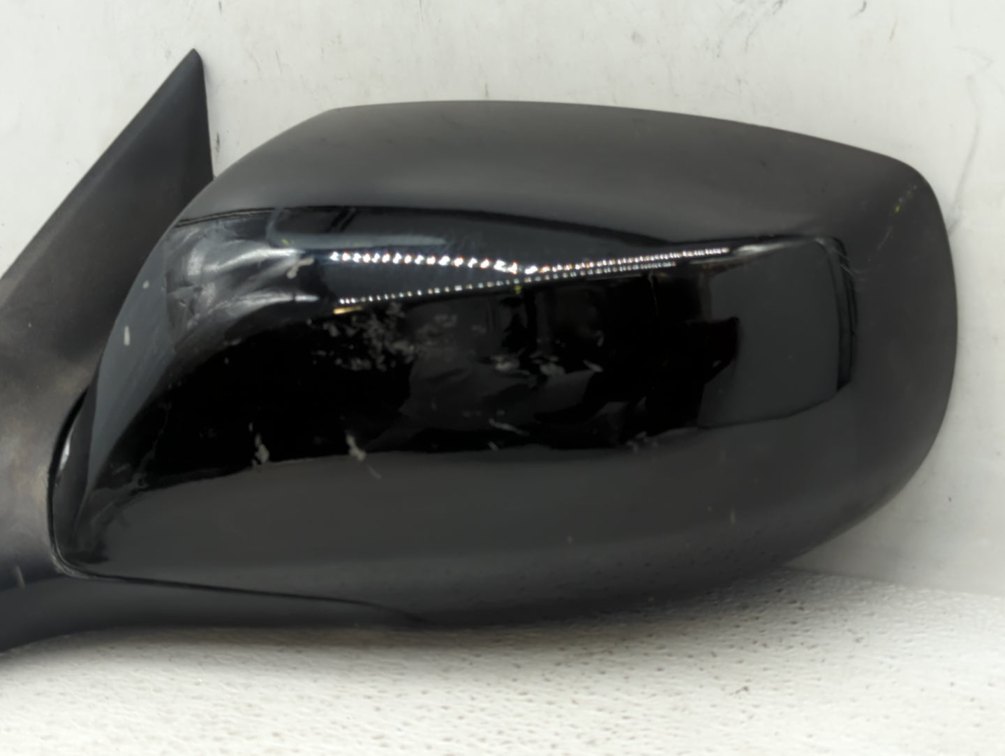 2009-2016 Hyundai Genesis Driver Side View Mirror - Left Door Mirror OEM Used - Oemusedautoparts1.com