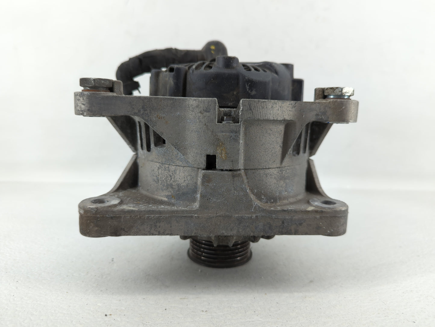 2013-2014 Hyundai Genesis Alternator Replacement Generator Charging Assembly Engine OEM P/N:37301-2C120 Fits Fits 2013 2014 