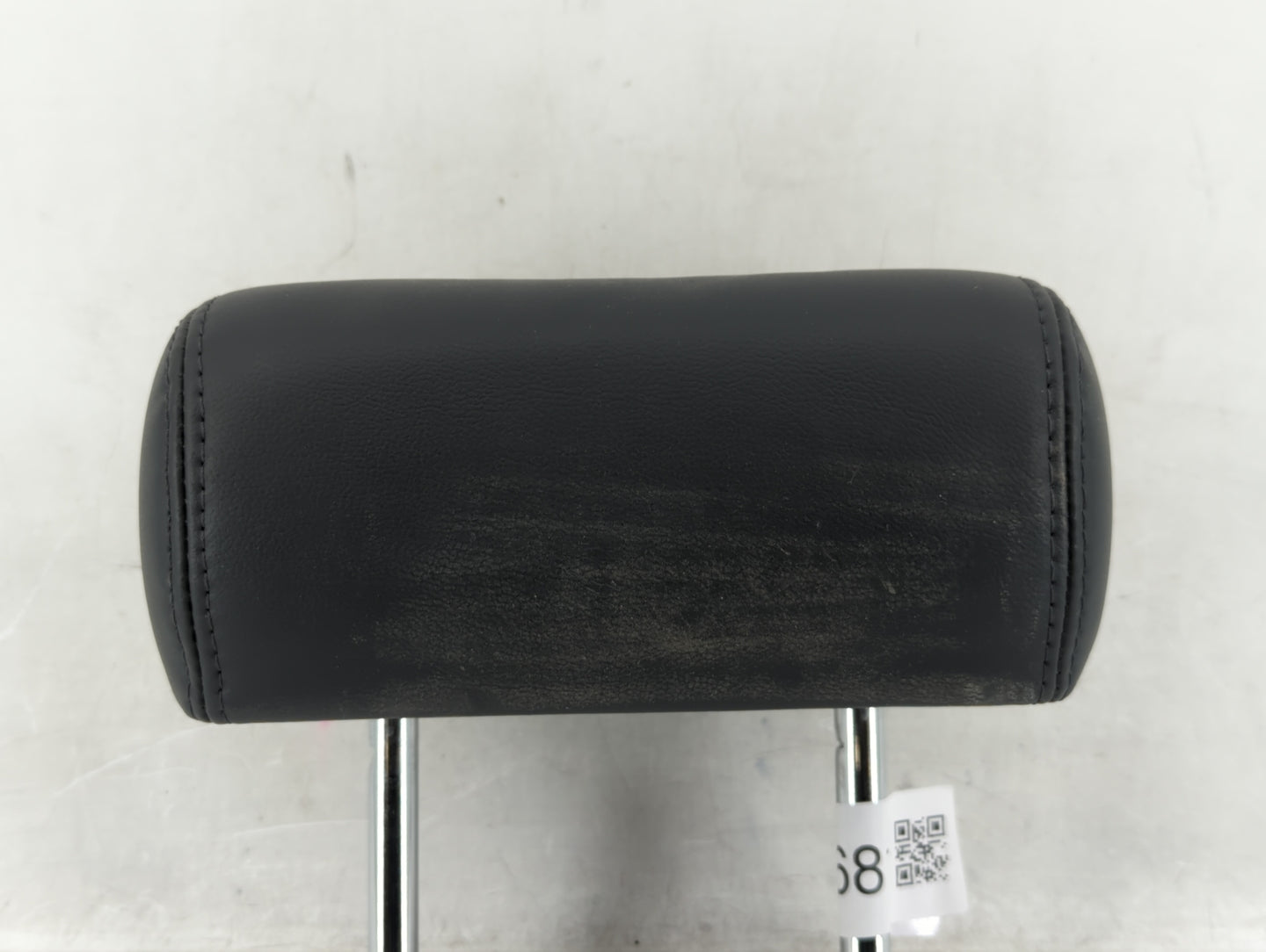 2013-2016 Hyundai Genesis Headrest Head Rest Rear Center Seat Fits Fits 2013 2014 2015 2016 OEM Used Auto Parts - Oemusedaut
