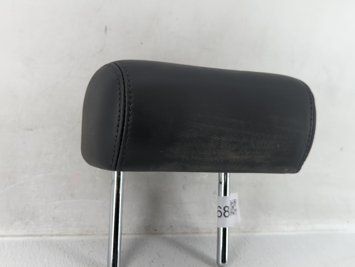 2013-2016 Hyundai Genesis Headrest Head Rest Rear Center Seat Fits Fits 2013 2014 2015 2016 OEM Used Auto Parts - Oemusedaut