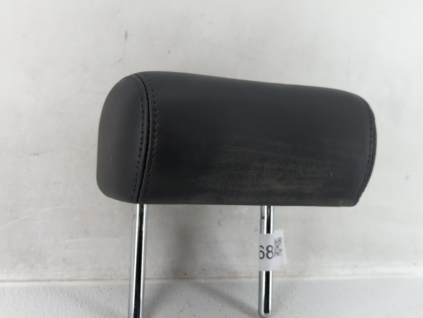2013-2016 Hyundai Genesis Headrest Head Rest Rear Center Seat Fits Fits 2013 2014 2015 2016 OEM Used Auto Parts - Oemusedaut