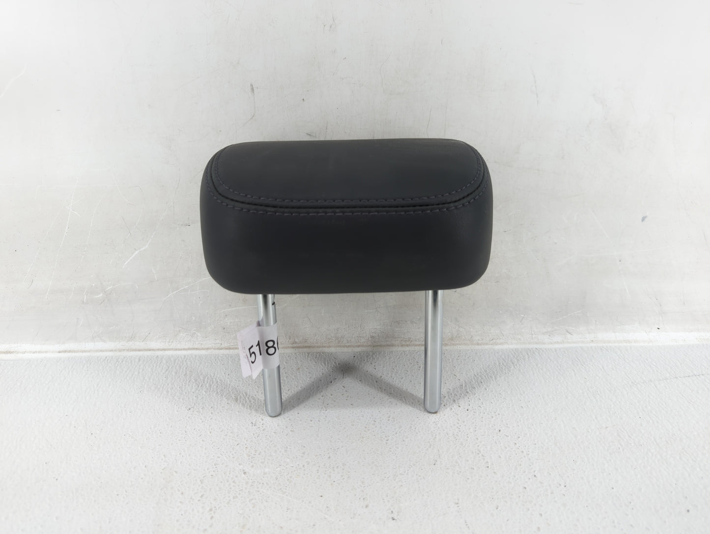 2013-2016 Hyundai Genesis Headrest Head Rest Rear Center Seat Fits Fits 2013 2014 2015 2016 OEM Used Auto Parts - Oemusedaut