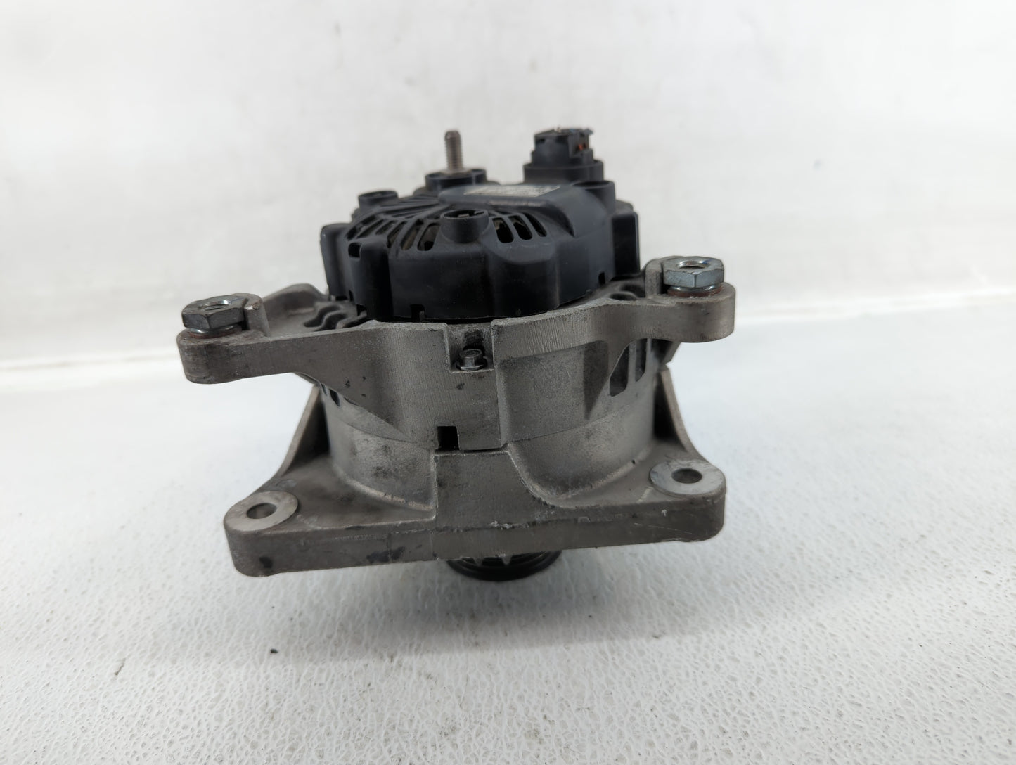 2013-2014 Hyundai Genesis Alternator Replacement Generator Charging Assembly Engine OEM P/N:37301-2C120 Fits Fits 2013 2014 