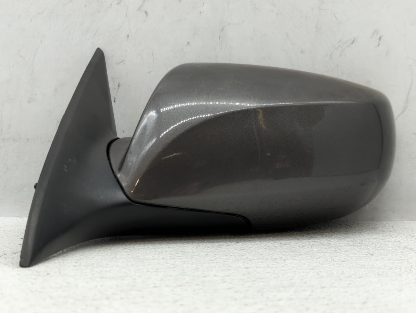 2009-2016 Hyundai Genesis Driver Side View Mirror - Left Door Mirror OEM Used - Oemusedautoparts1.com