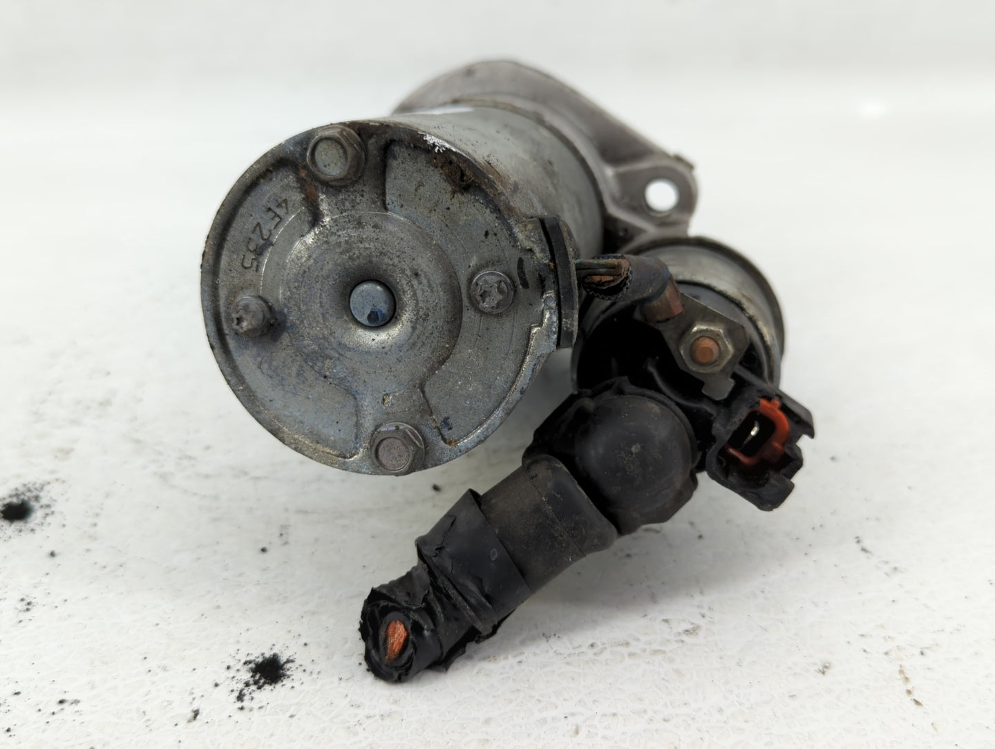 2013-2014 Hyundai Genesis Car Starter Motor Solenoid OEM P/N:8000357 36100-2G200 Fits OEM Used Auto Parts - Oemusedautoparts