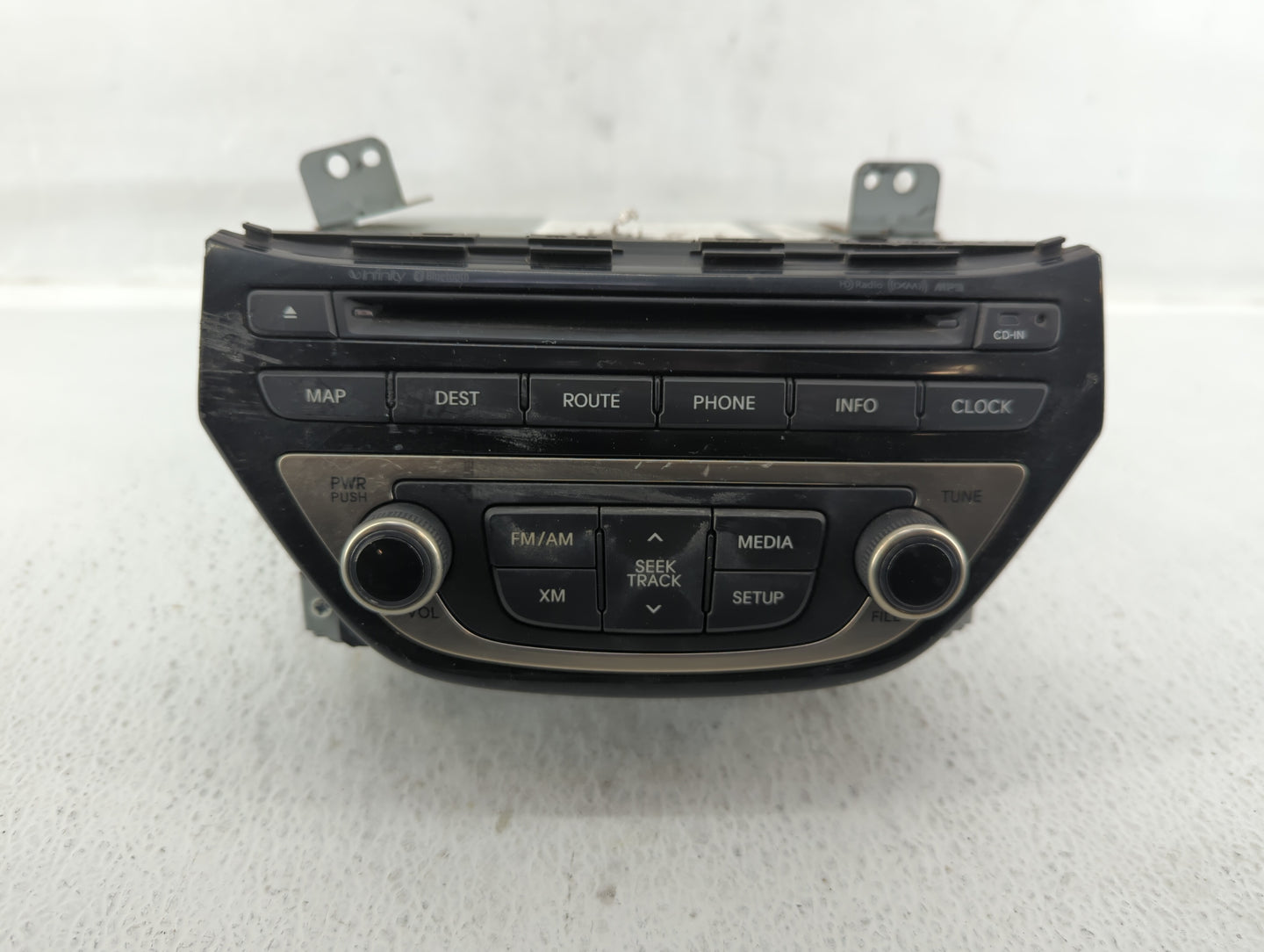 2013-2016 Hyundai Genesis Am Fm Cd Player Radio Receiver - Oemusedautoparts1.com