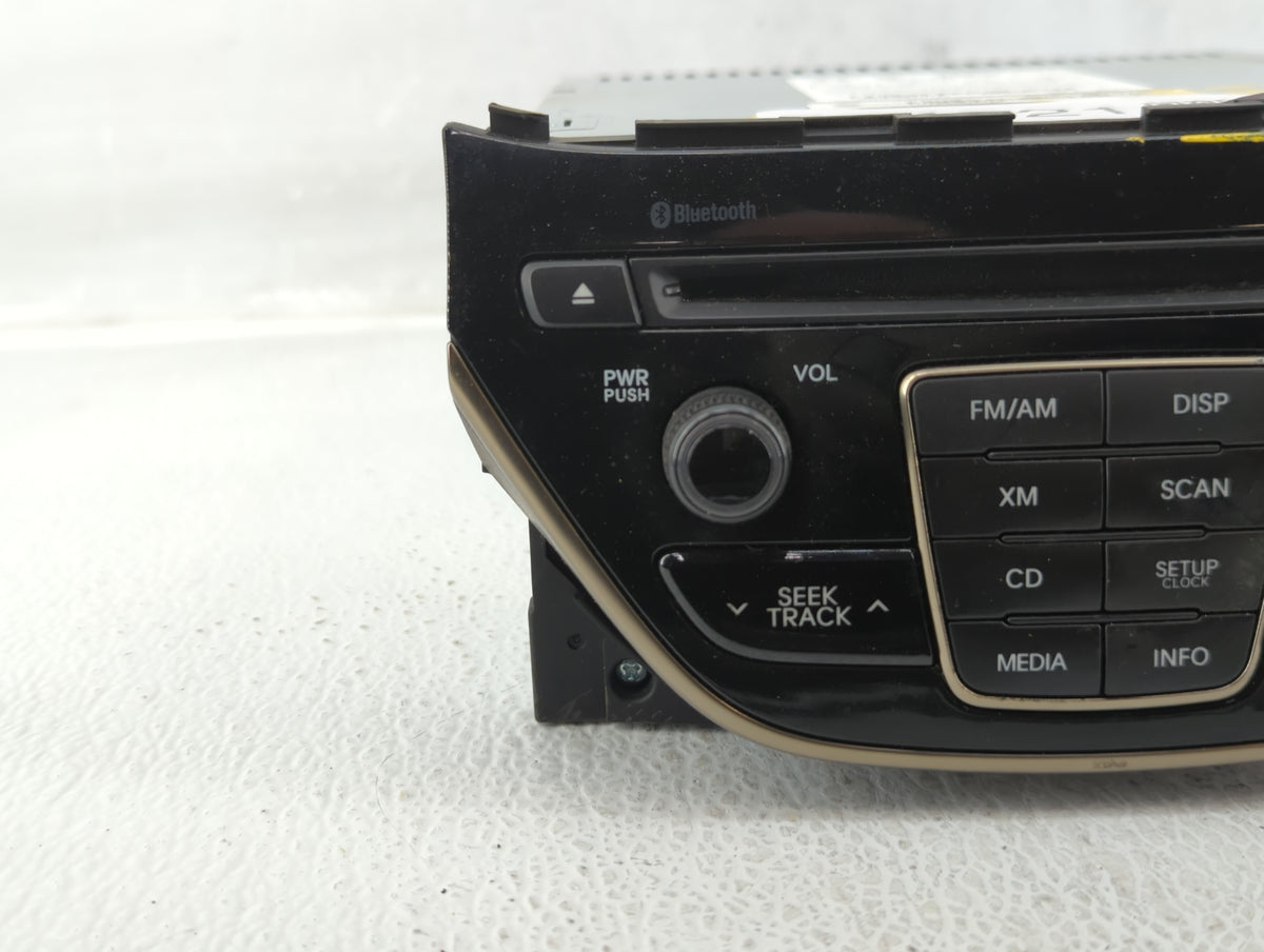 2013-2013 Hyundai Genesis Am Fm Cd Player Radio Receiver 554321 - Oemusedautoparts1.com