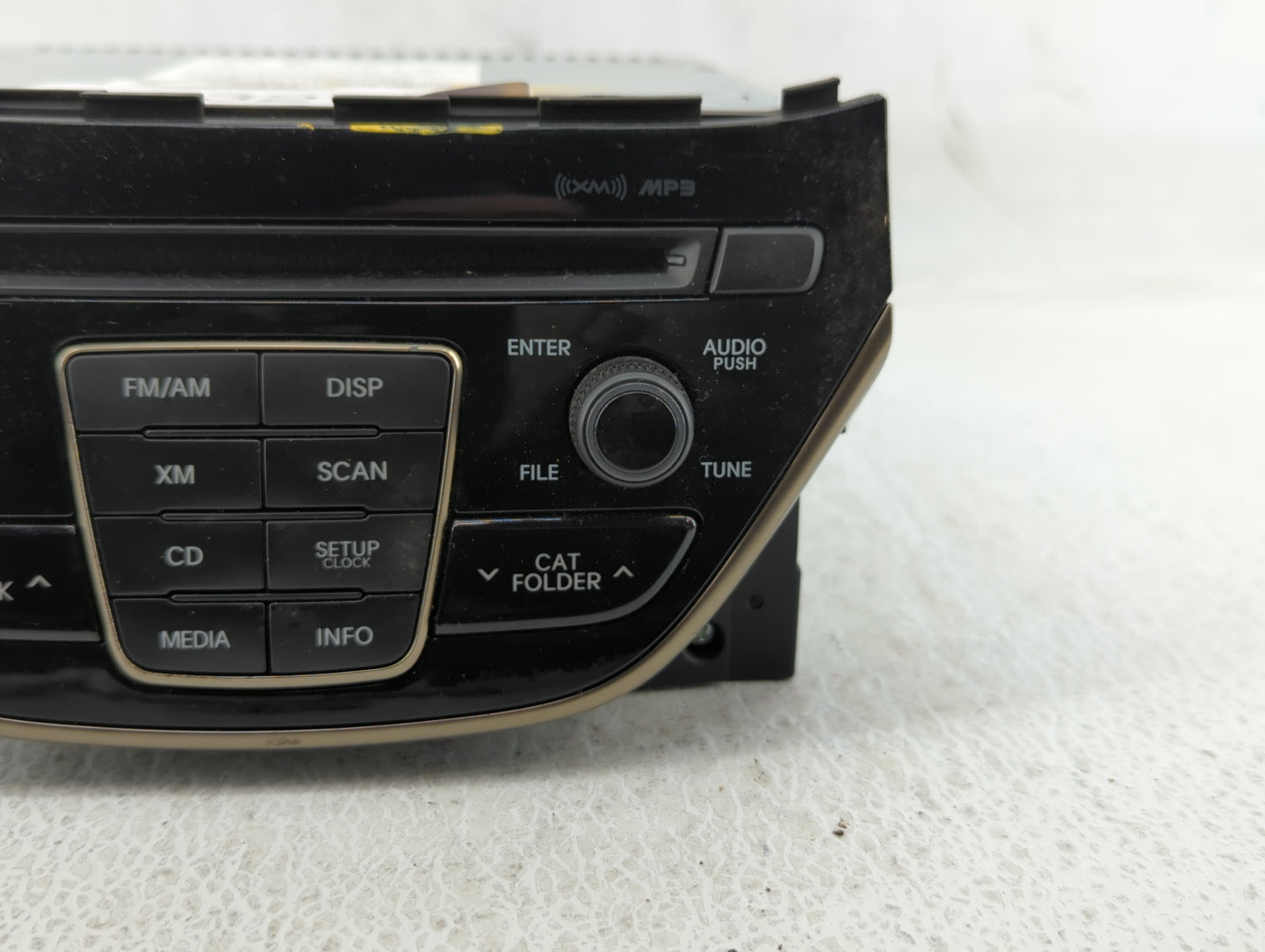 2013-2013 Hyundai Genesis Am Fm Cd Player Radio Receiver - Oemusedautoparts1.com