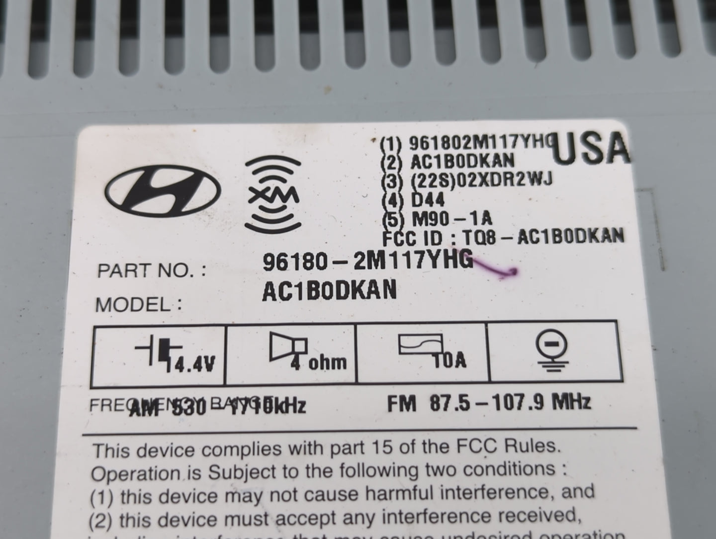 2013 Hyundai Genesis Radio AM FM Cd Player Receiver Replacement P/N:96180-2M117YHG Fits OEM Used Auto Parts - Oemusedautopar