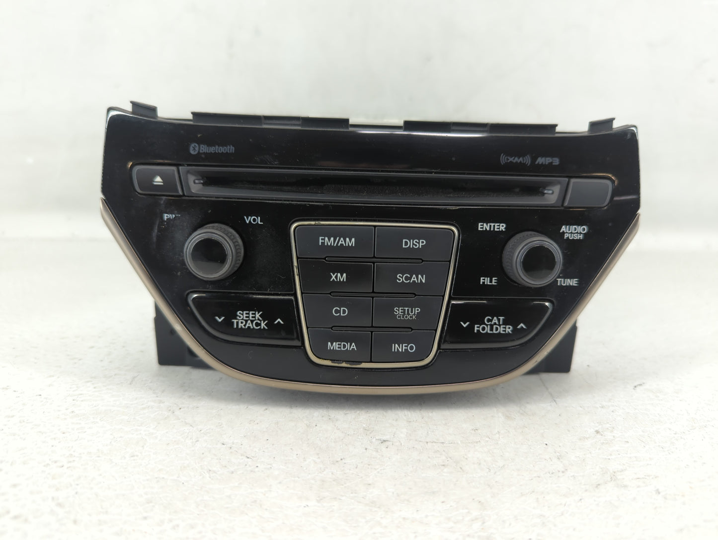2013-2013 Hyundai Genesis Am Fm Cd Player Radio Receiver - Oemusedautoparts1.com