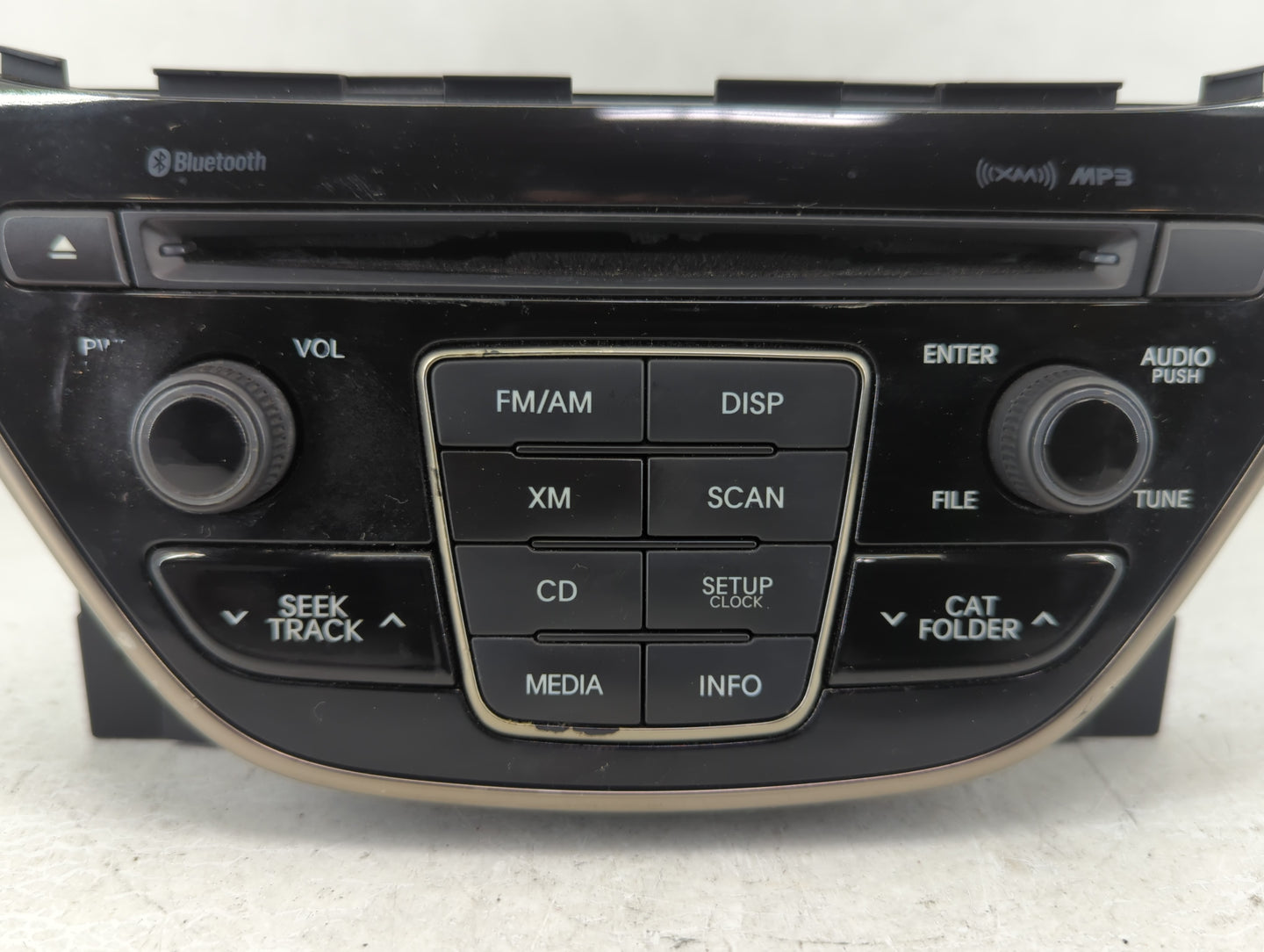 2013-2013 Hyundai Genesis Am Fm Cd Player Radio Receiver - Oemusedautoparts1.com