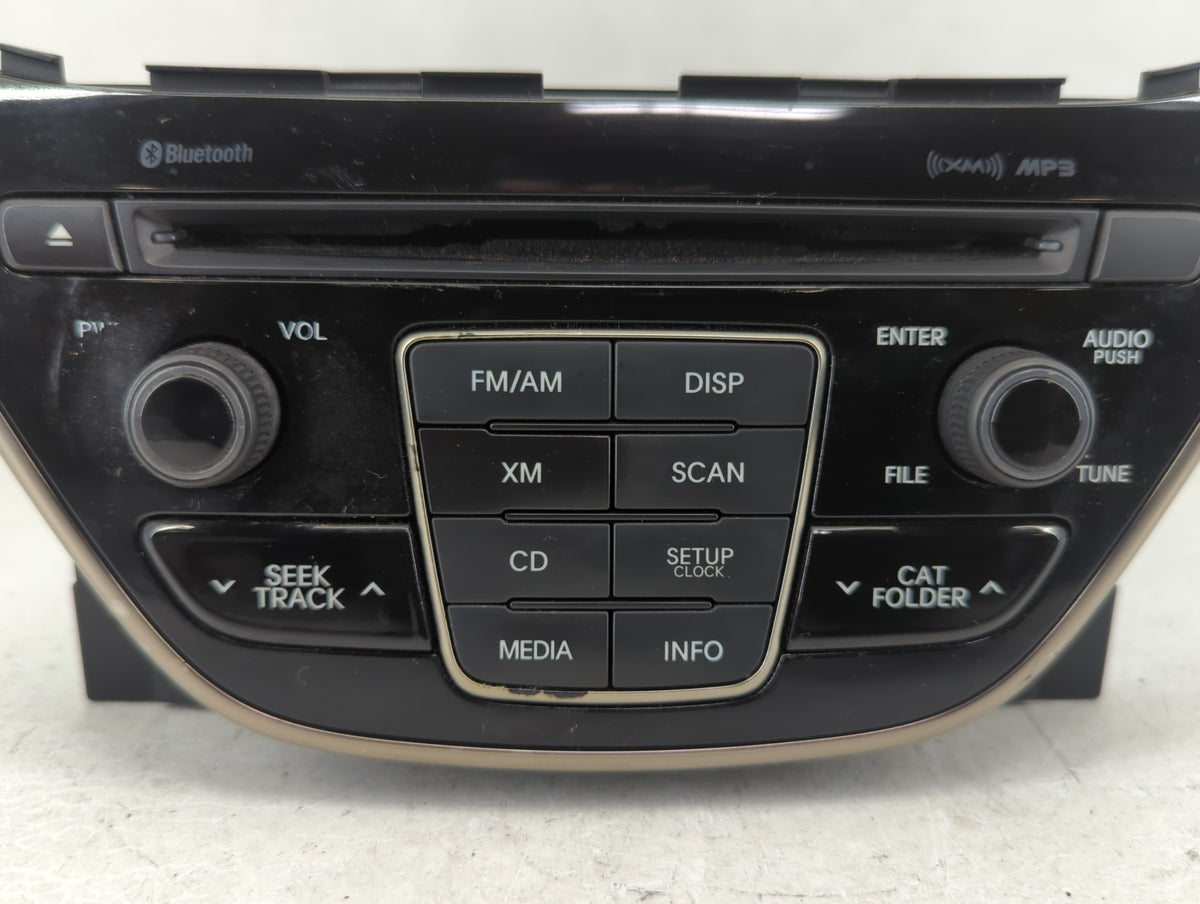 2013-2013 Hyundai Genesis Am Fm Cd Player Radio Receiver 582976 - Oemusedautoparts1.com
