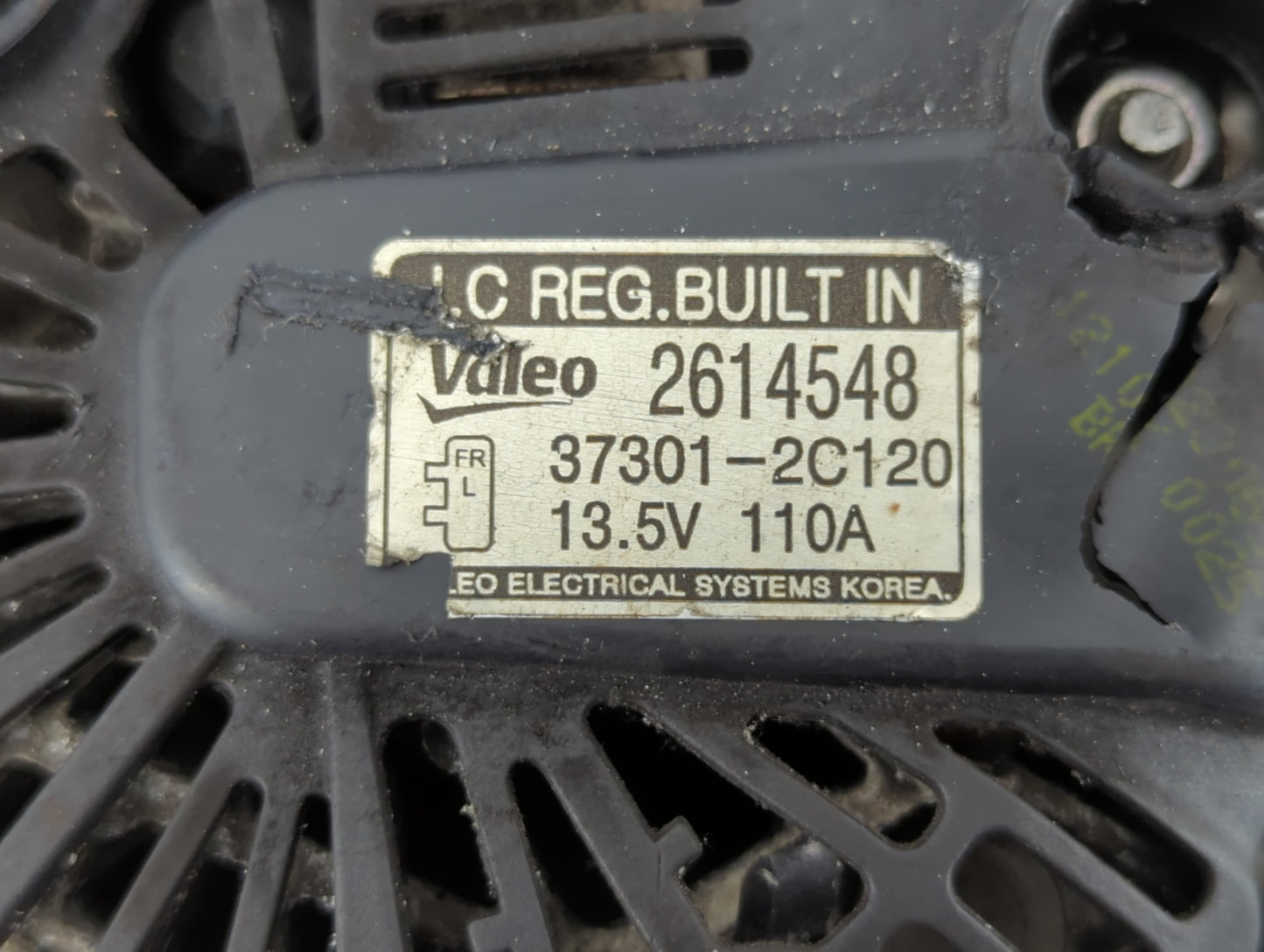 2013-2014 Hyundai Genesis Alternator Replacement Generator Charging Assembly Engine OEM P/N:37301-2C120 2614548 Fits OEM Use