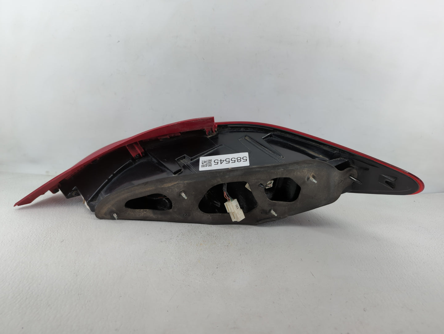 2013-2016 Hyundai Genesis Tail Light Assembly Driver Left OEM P/N:92401-2M5 Fits Fits 2013 2014 2015 2016 OEM Used Auto Part