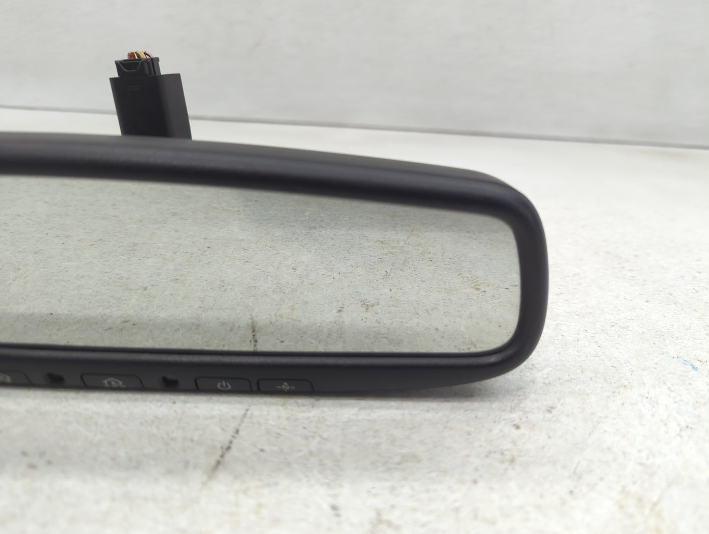 2013-2016 Hyundai Genesis Interior Rear View Mirror Replacement OEM P/N:E11028008 Fits OEM Used Auto Parts - Oemusedautopart