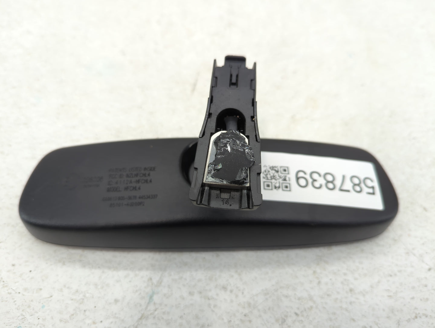 2013-2016 Hyundai Genesis Interior Rear View Mirror Replacement OEM P/N:E11028008 Fits OEM Used Auto Parts - Oemusedautopart