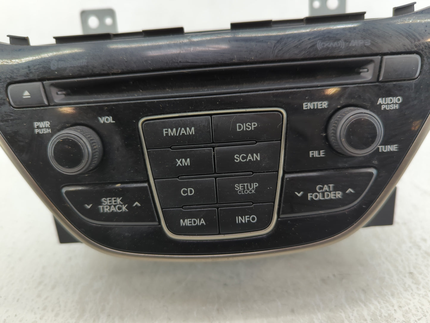 2013-2013 Hyundai Genesis Am Fm Cd Player Radio Receiver - Oemusedautoparts1.com
