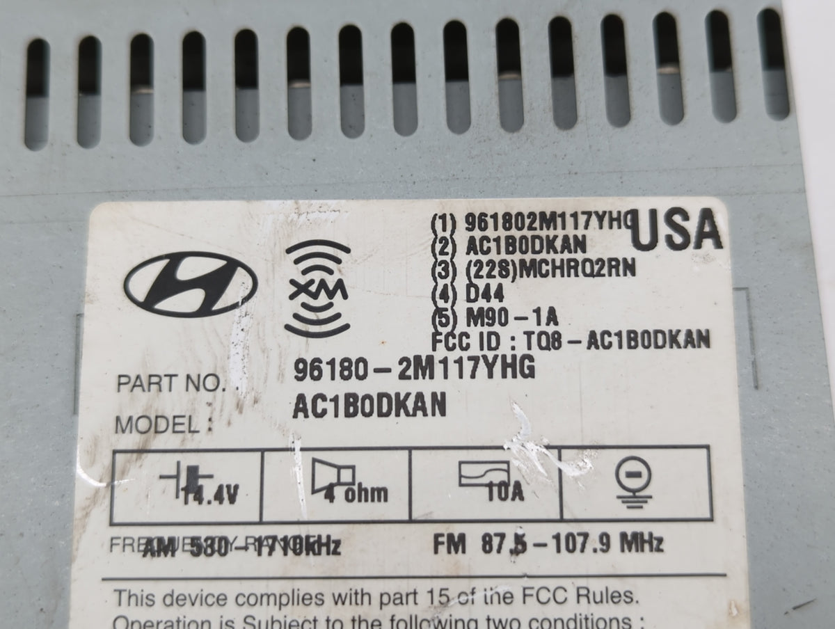 2013-2013 Hyundai Genesis Am Fm Cd Player Radio Receiver 591207 - Oemusedautoparts1.com