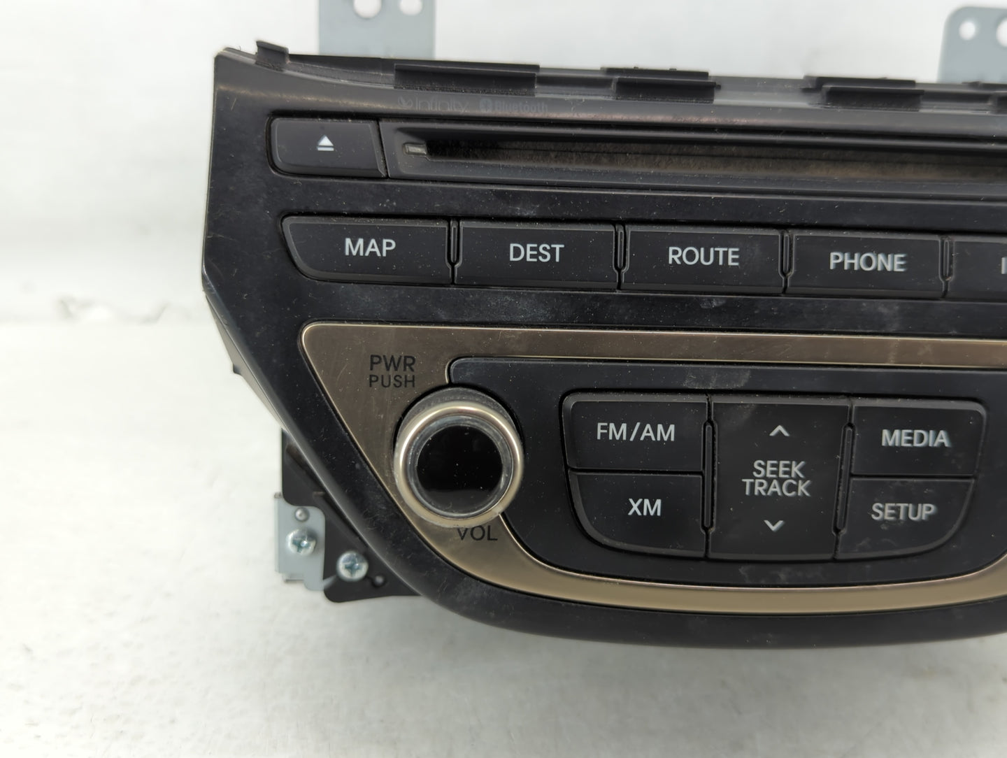 2013-2015 Hyundai Genesis Am Fm Cd Player Radio Receiver - Oemusedautoparts1.com