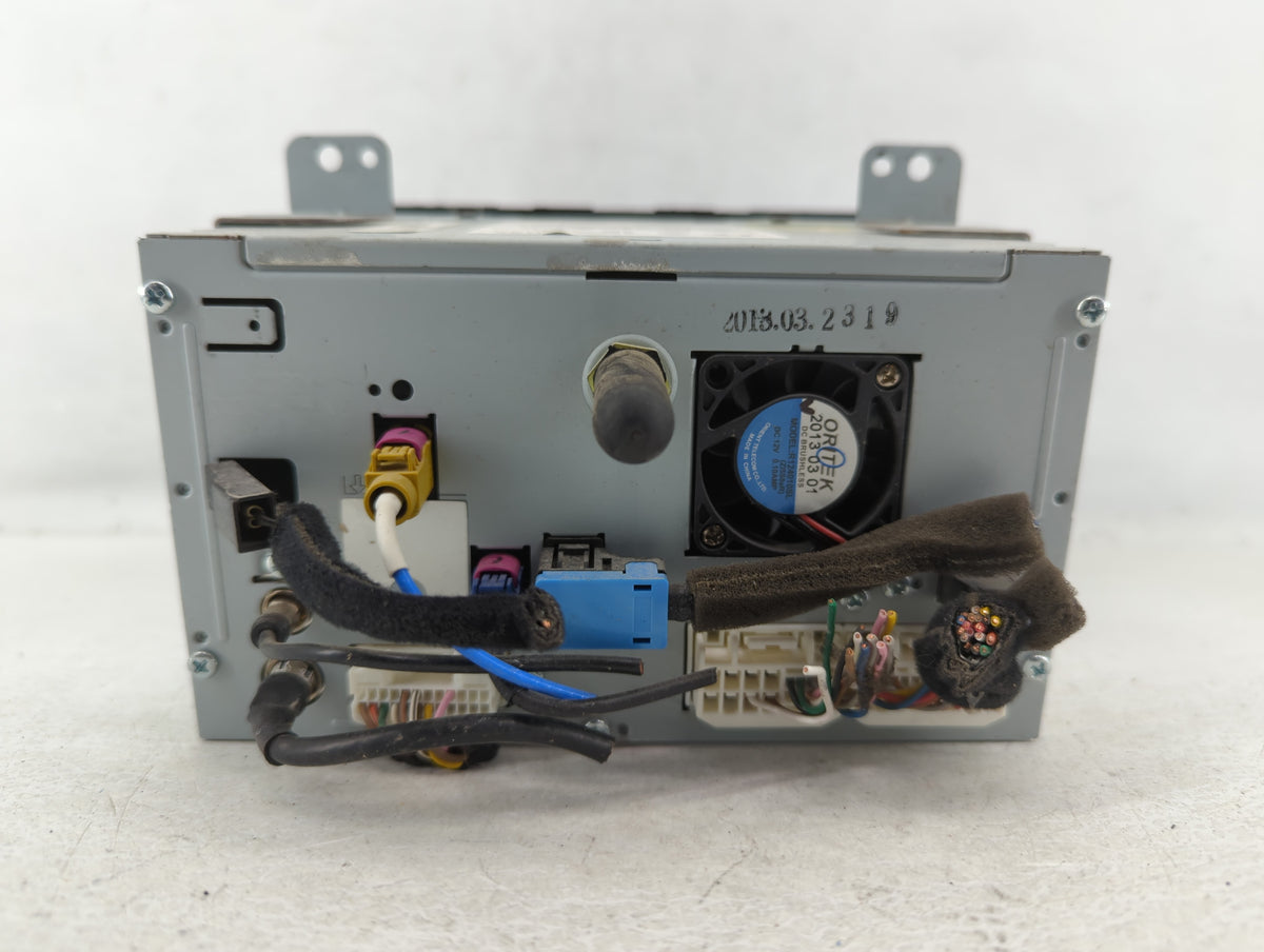 2013-2015 Hyundai Genesis Am Fm Cd Player Radio Receiver 591843 - Oemusedautoparts1.com