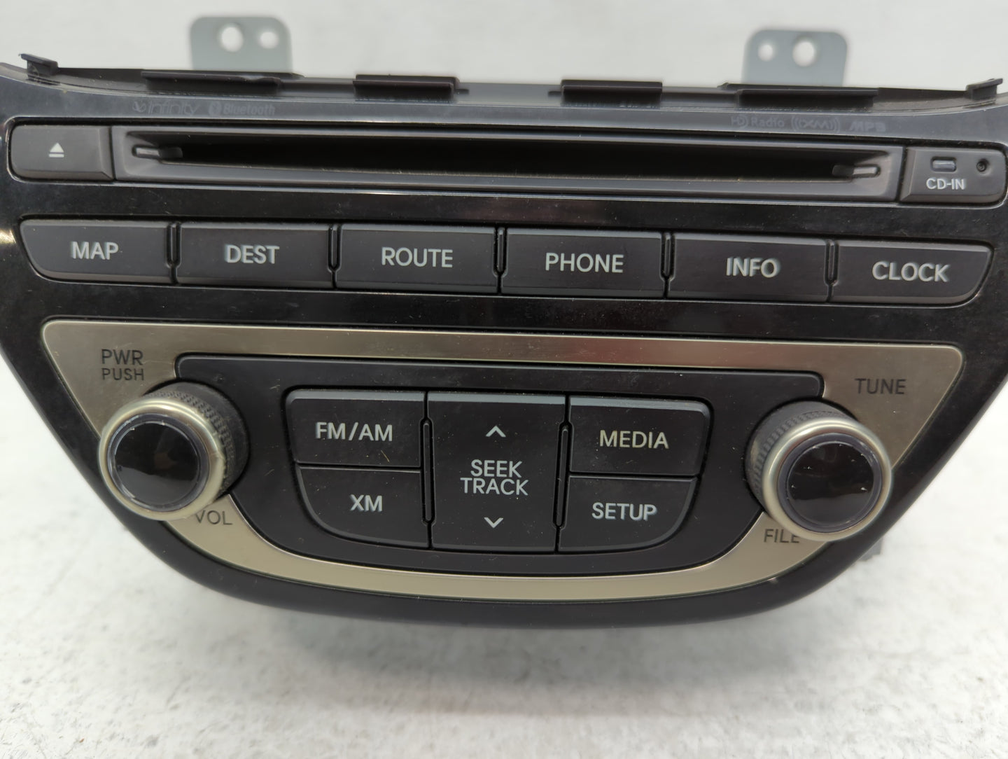 2013-2015 Hyundai Genesis Am Fm Cd Player Radio Receiver - Oemusedautoparts1.com
