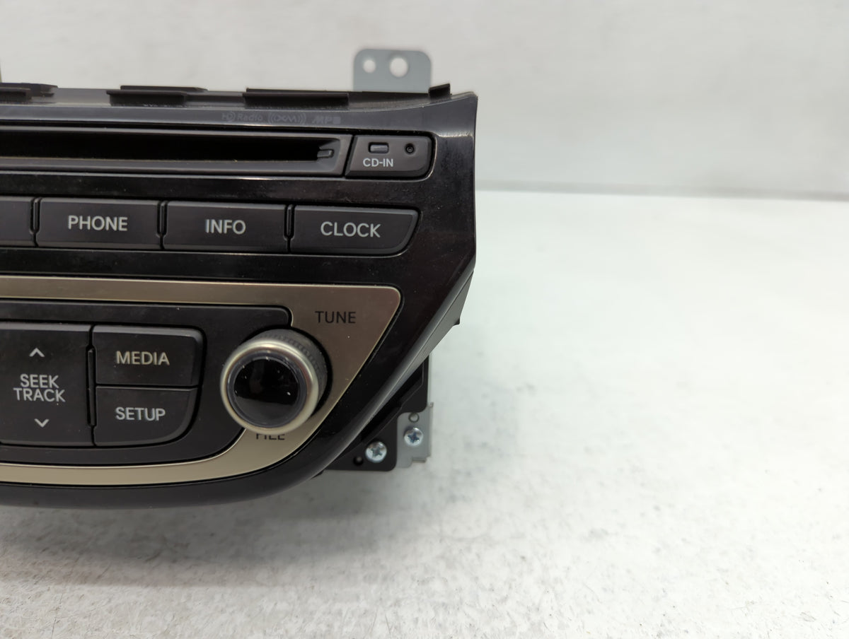 2013-2015 Hyundai Genesis Am Fm Cd Player Radio Receiver 596934 - Oemusedautoparts1.com