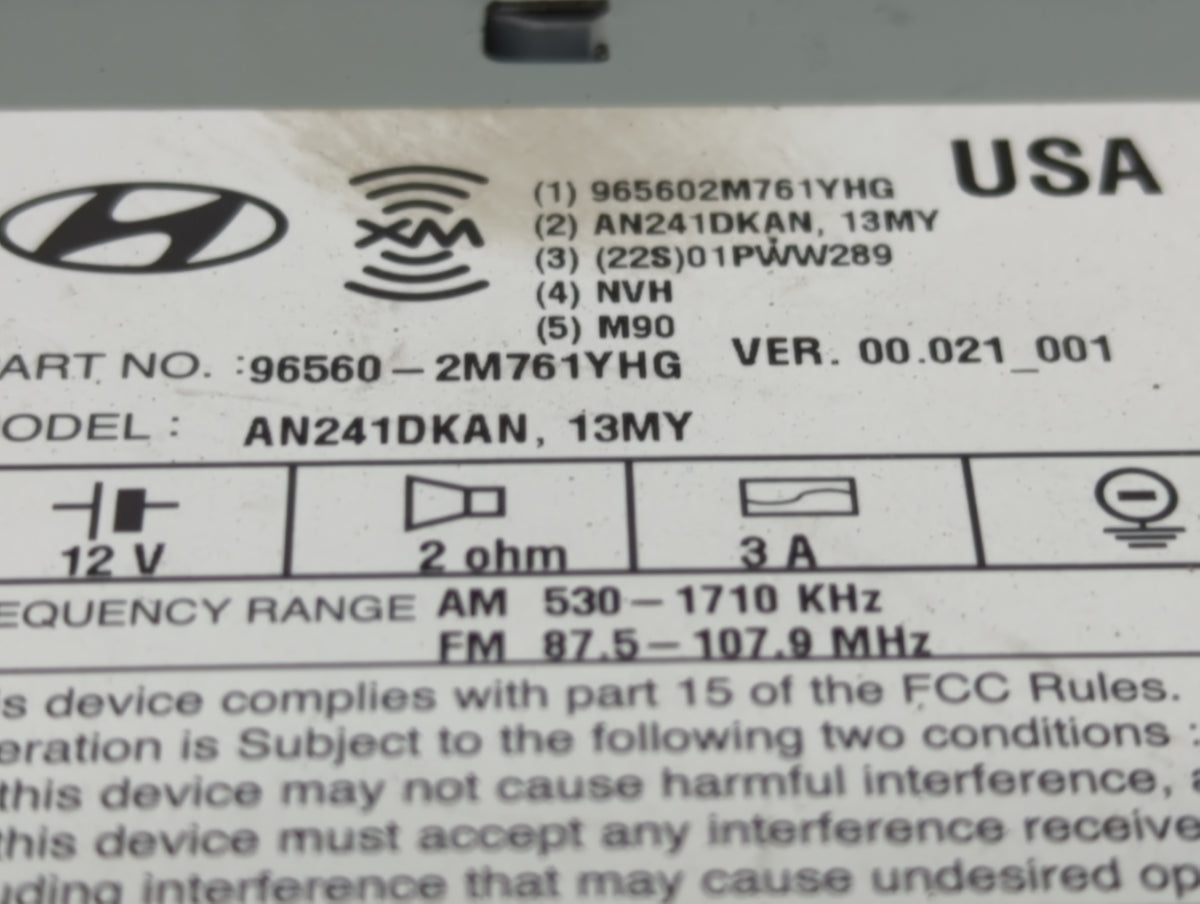 2013-2015 Hyundai Genesis Am Fm Cd Player Radio Receiver 596934 - Oemusedautoparts1.com