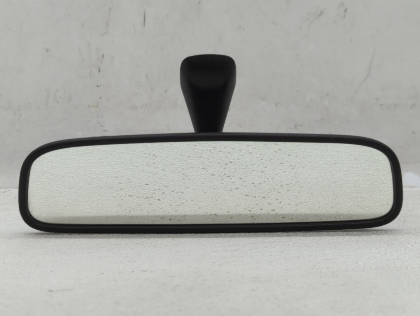 2009-2016 Hyundai Genesis Interior Rear View Mirror Replacement OEM P/N:E4012143 Fits OEM Used Auto Parts - Oemusedautoparts