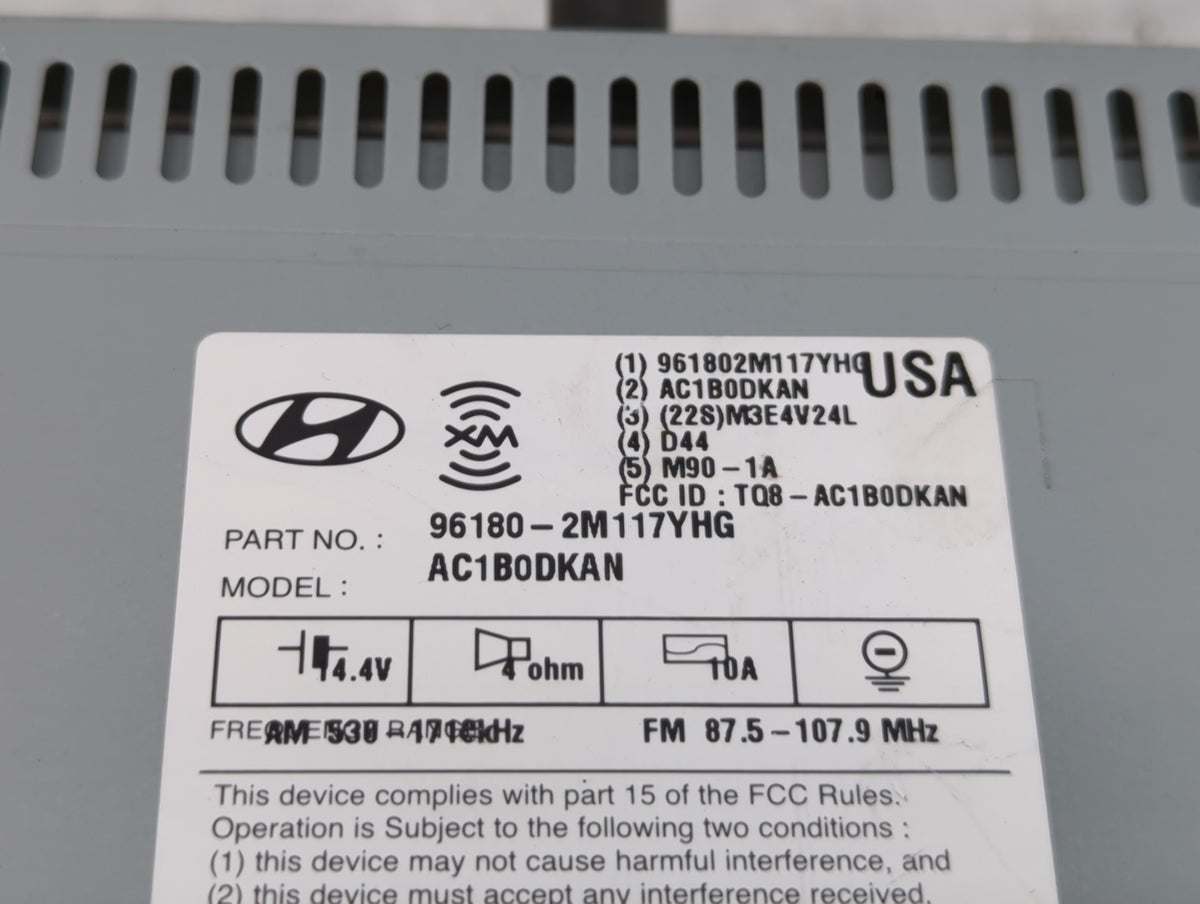 2013-2013 Hyundai Genesis Am Fm Cd Player Radio Receiver 611129 - Oemusedautoparts1.com
