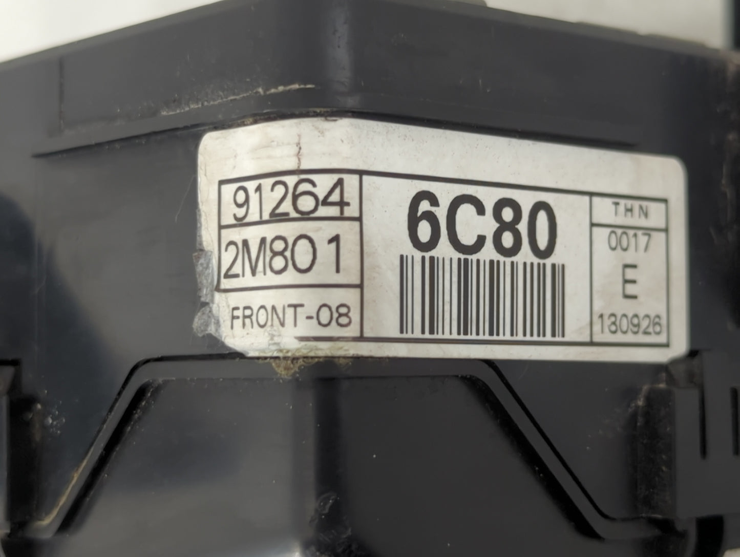 2013-2014 Hyundai Genesis Fusebox Fuse Box Panel Relay Module P/N:91264-2M801 Fits Fits 2013 2014 OEM Used Auto Parts - Oemu