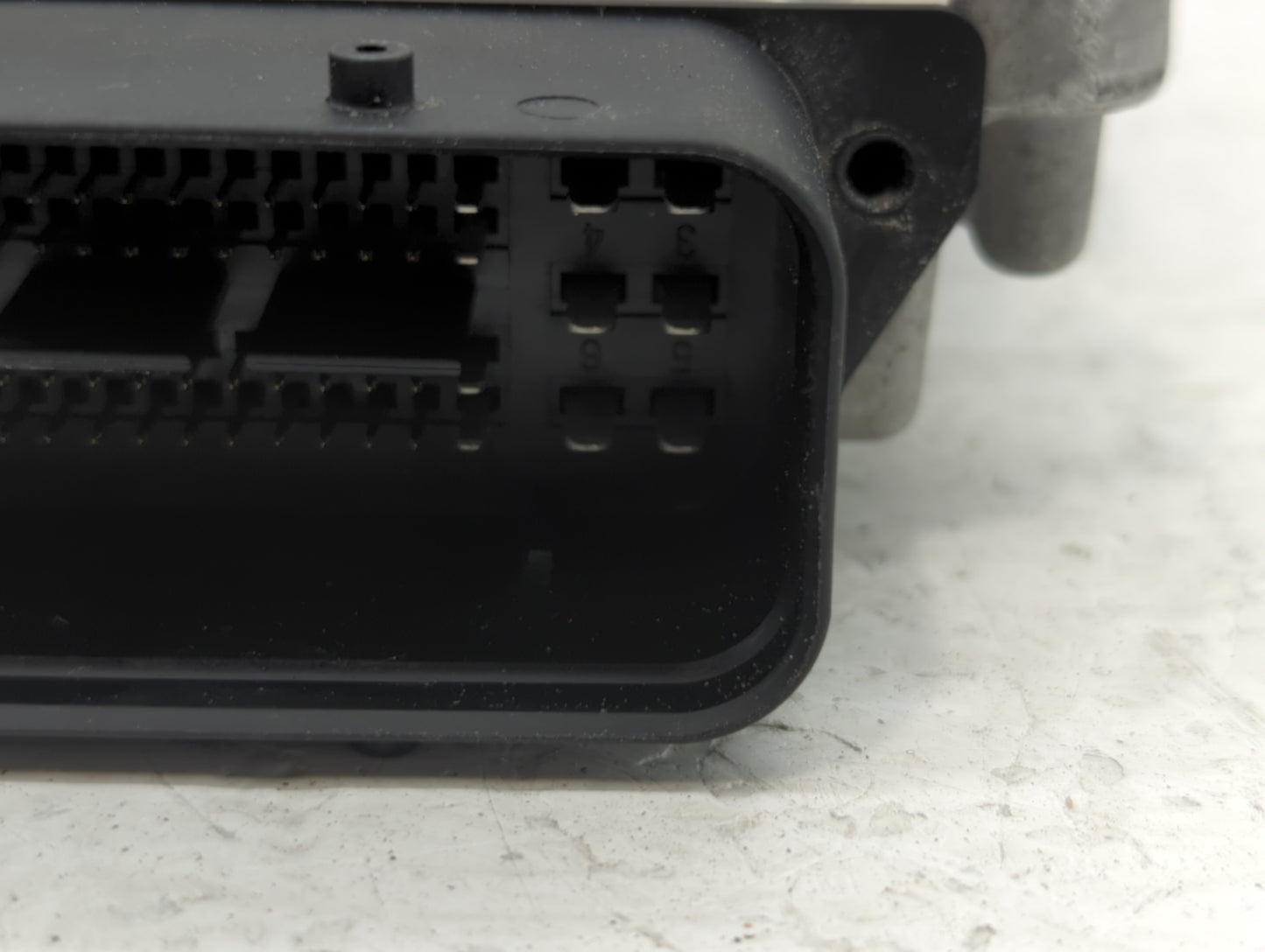 2013-2014 Hyundai Genesis PCM Engine Control Computer ECU ECM PCU OEM P/N:95440-4F032 Fits Fits 2013 2014 OEM Used Auto Part