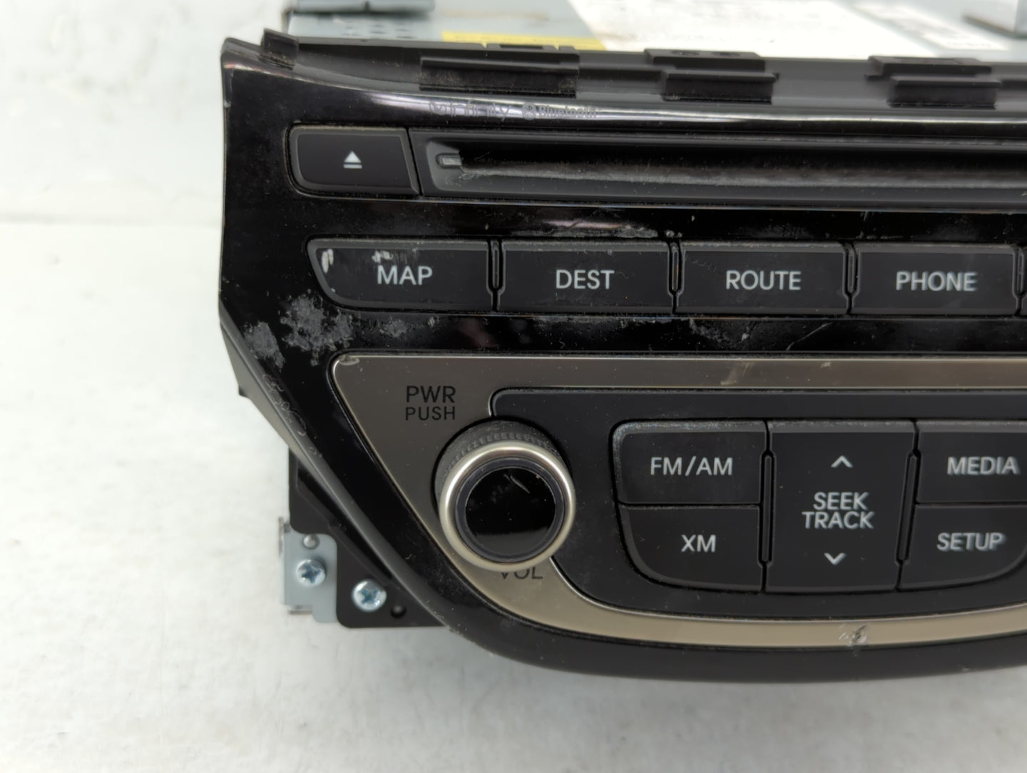 2013-2013 Hyundai Genesis Am Fm Cd Player Radio Receiver - Oemusedautoparts1.com