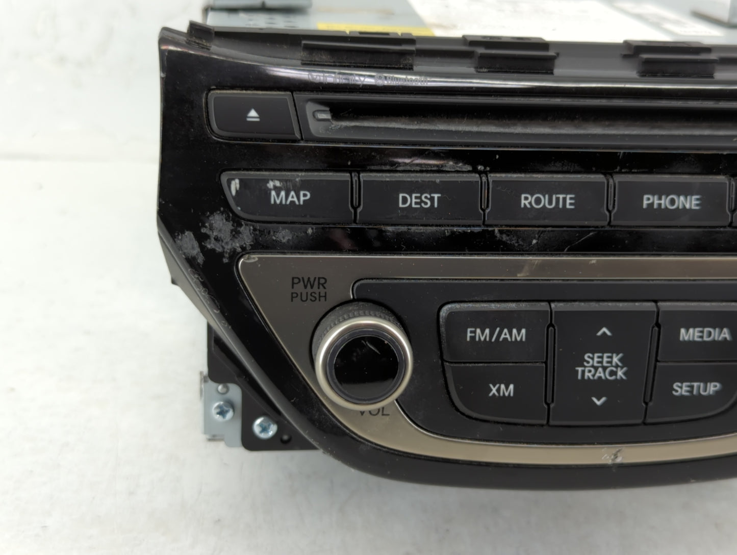 2013-2013 Hyundai Genesis Am Fm Cd Player Radio Receiver - Oemusedautoparts1.com