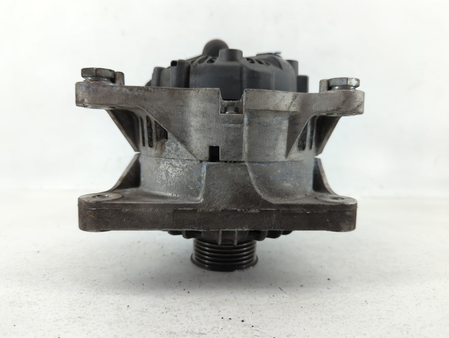 2013-2014 Hyundai Genesis Alternator Replacement Generator Charging Assembly Engine OEM P/N:37301 2C120 Fits Fits 2013 2014 