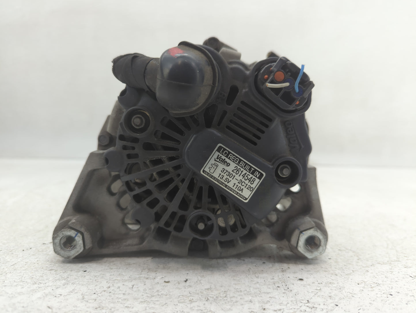 2013-2014 Hyundai Genesis Alternator Replacement Generator Charging Assembly Engine OEM P/N:37301-2C120 2614548 Fits OEM Use