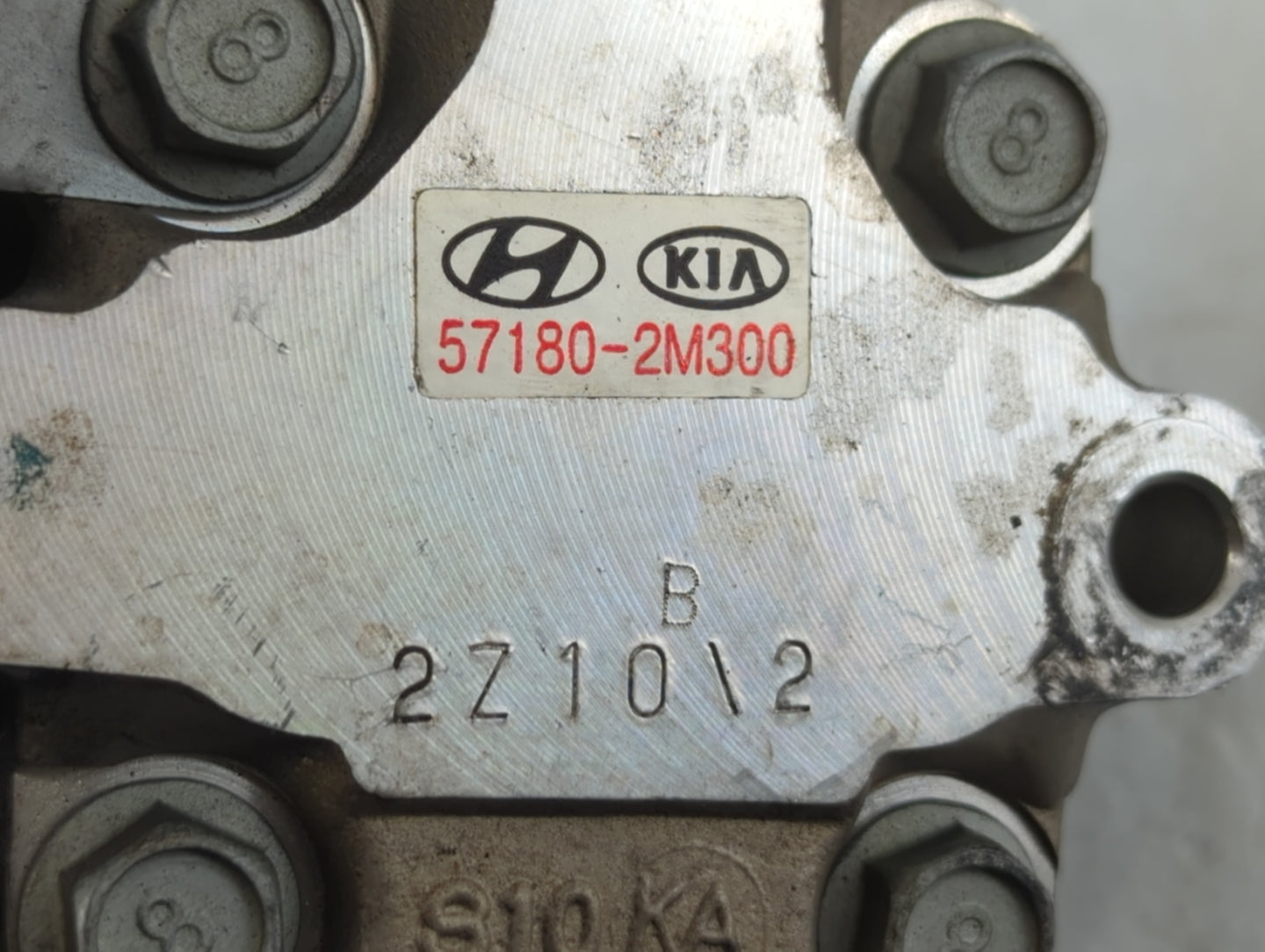 2013-2014 Hyundai Genesis Power Steering Column Pump Oem - Oemusedautoparts1.com