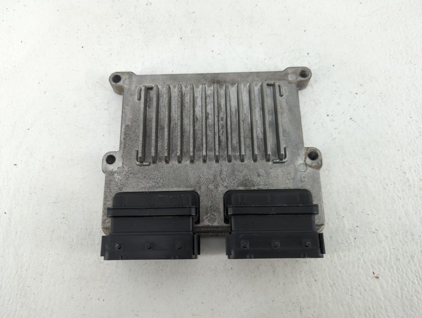 2012-2014 Hyundai Genesis PCM Engine Control Computer ECU ECM PCU OEM P/N:39105-3CBN2 Fits Fits 2012 2013 2014 OEM Used Auto