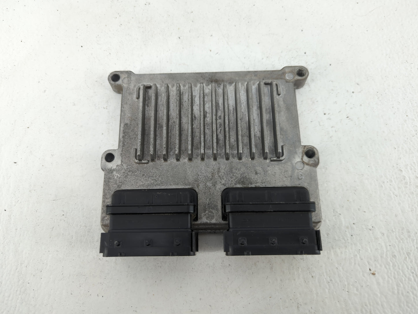 2012-2014 Hyundai Genesis PCM Engine Control Computer ECU ECM PCU OEM P/N:39105-3CBN2 Fits Fits 2012 2013 2014 OEM Used Auto