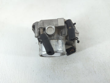 2009-2014 Hyundai Genesis Throttle Body P/N:35100-2C300 Fits Fits 2009 2010 2011 2012 2013 2014 OEM Used Auto Parts