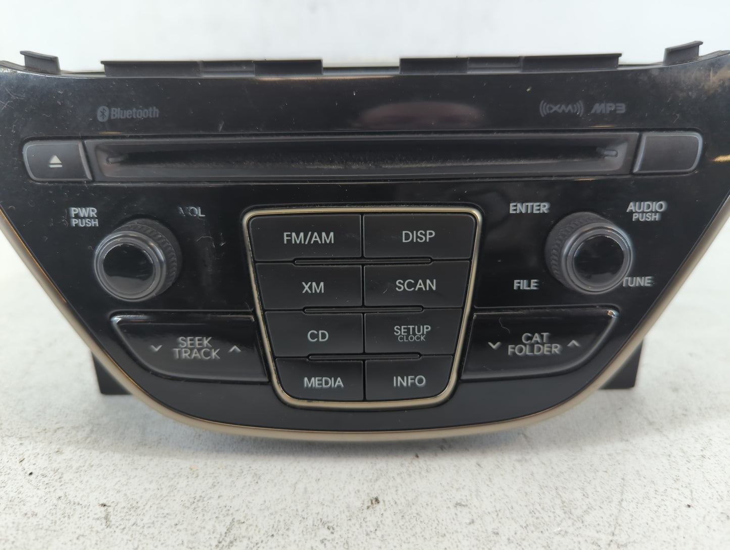 2013-2013 Hyundai Genesis Am Fm Cd Player Radio Receiver - Oemusedautoparts1.com