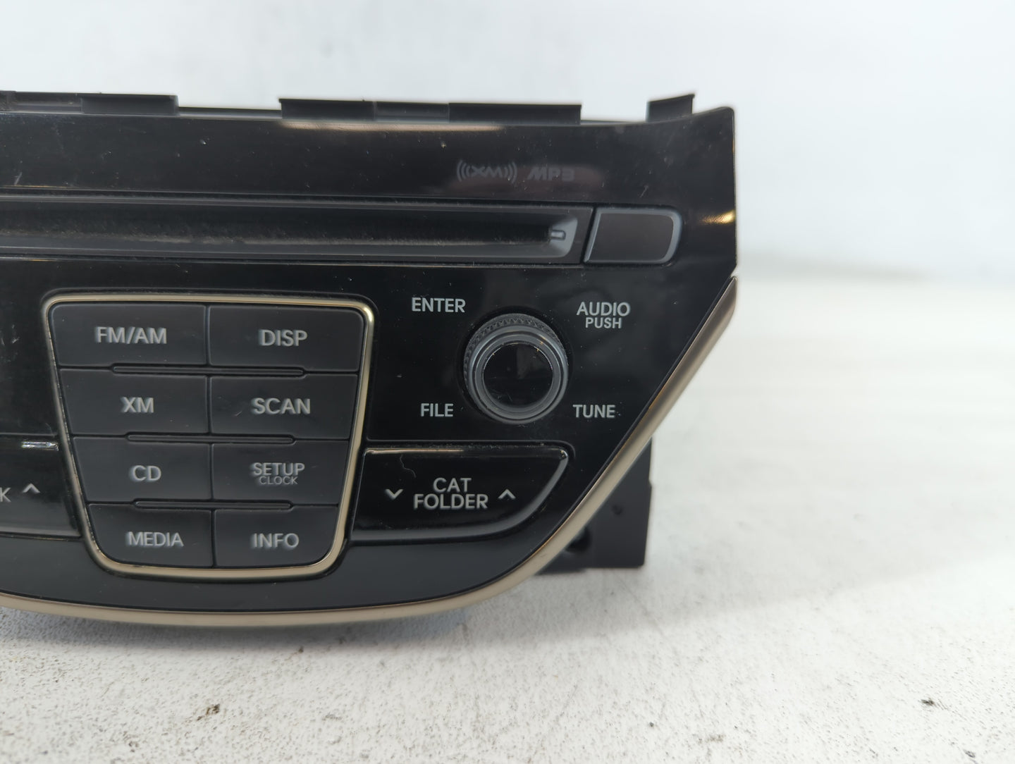 2013-2013 Hyundai Genesis Am Fm Cd Player Radio Receiver - Oemusedautoparts1.com