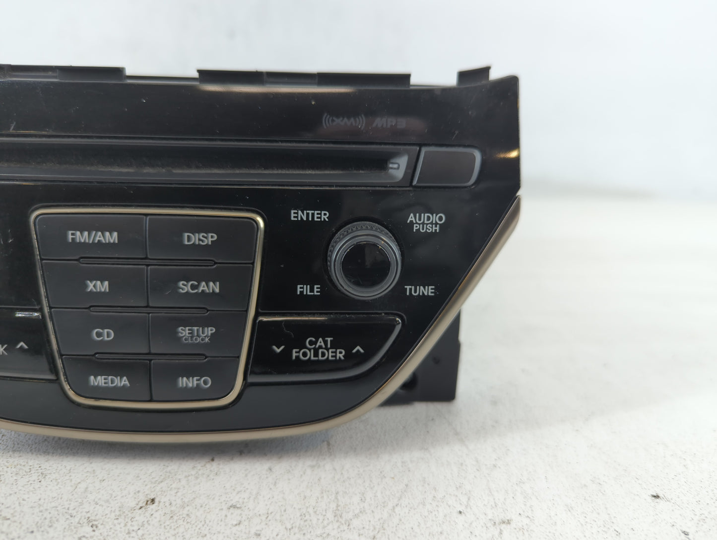 2013-2013 Hyundai Genesis Am Fm Cd Player Radio Receiver - Oemusedautoparts1.com