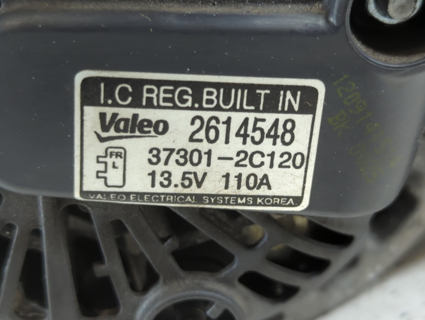 2013-2014 Hyundai Genesis Alternator Replacement Generator Charging Assembly Engine OEM P/N:2614548 37301-2C120 Fits OEM Use