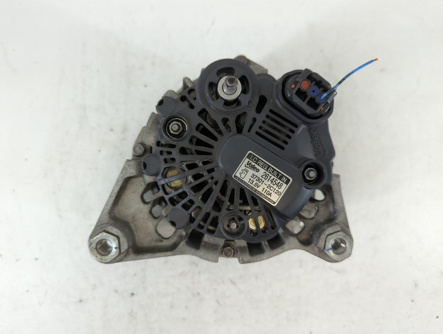 2013-2014 Hyundai Genesis Alternator Replacement Generator Charging Assembly Engine OEM P/N:2614548 37301-2C120 Fits OEM Use