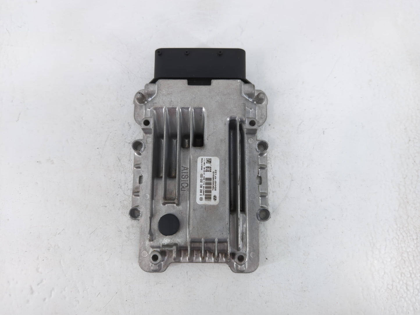 2013-2016 Hyundai Genesis Chassis Control Module Ccm Bcm Body Control - Oemusedautoparts1.com