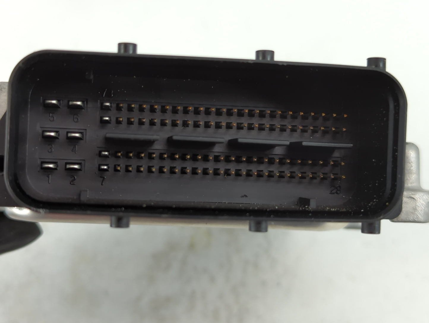 2013-2016 Hyundai Genesis Chassis Control Module Ccm Bcm Body Control - Oemusedautoparts1.com